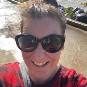 Meet your Posher, Mallory